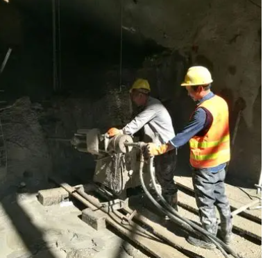 乳源水下抗分散灌浆料特点 水下不分散注浆料介绍